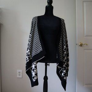 Houndstooth Wrap Cardigan Sweater